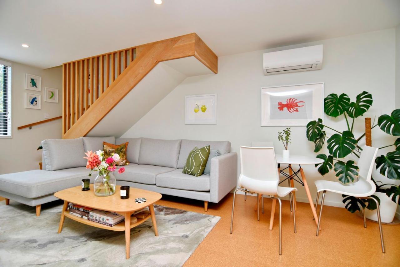 Dickens St - Christchurch Holiday Homes ภายนอก รูปภาพ
