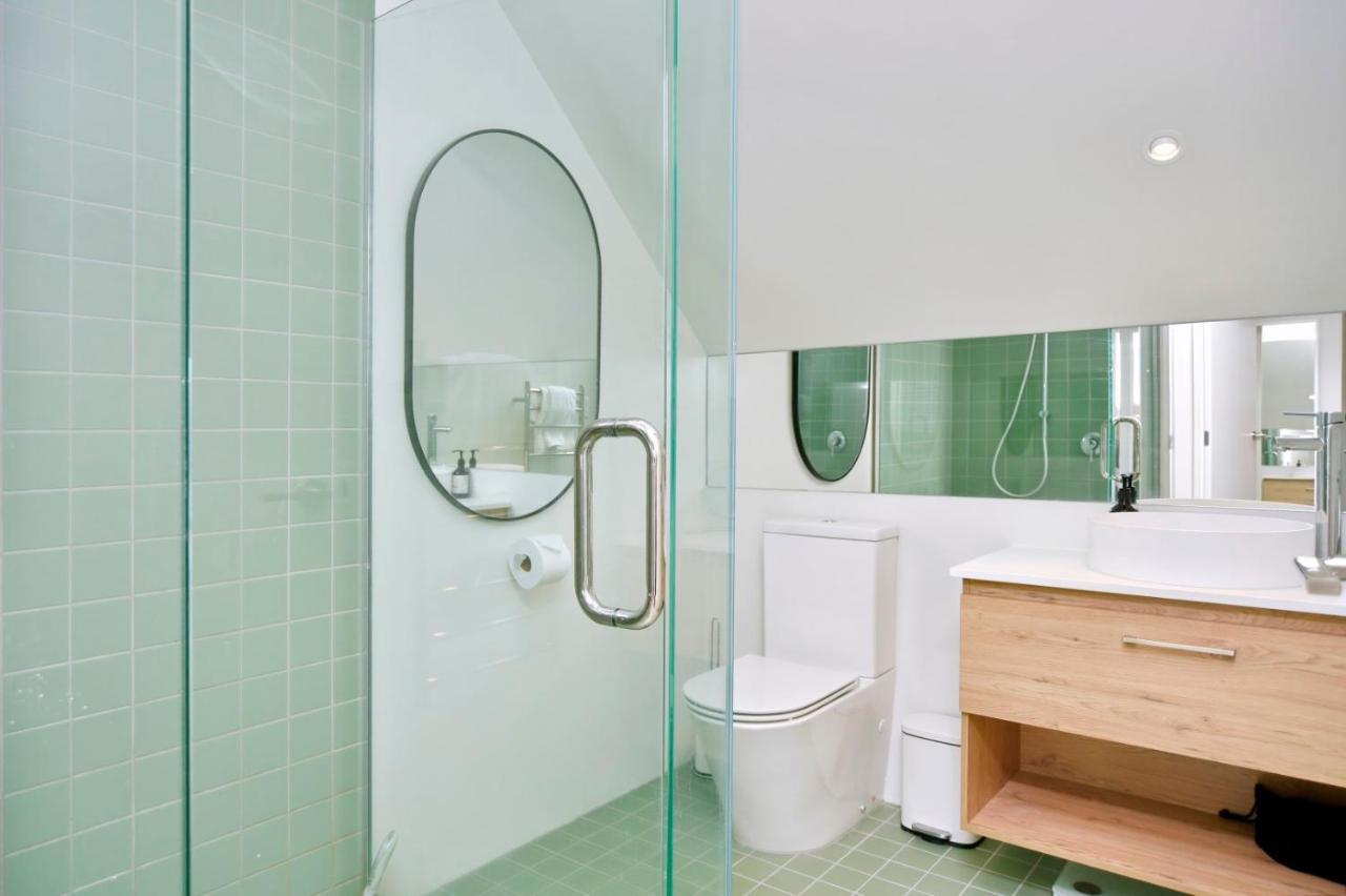 Dickens St - Christchurch Holiday Homes ภายนอก รูปภาพ
