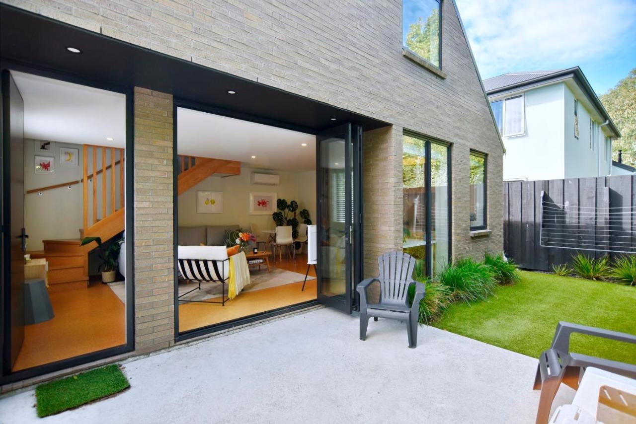 Dickens St - Christchurch Holiday Homes ภายนอก รูปภาพ