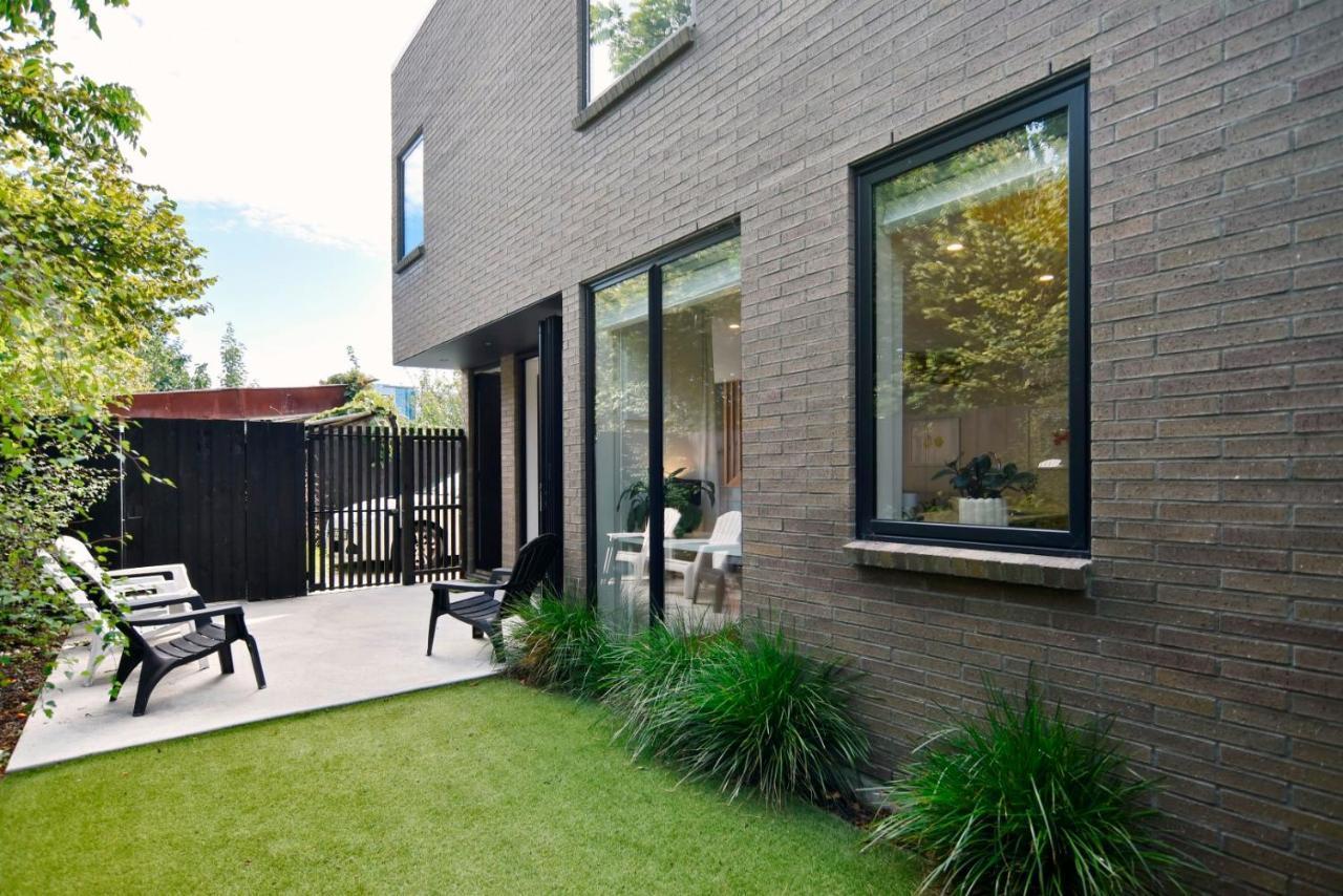 Dickens St - Christchurch Holiday Homes ภายนอก รูปภาพ