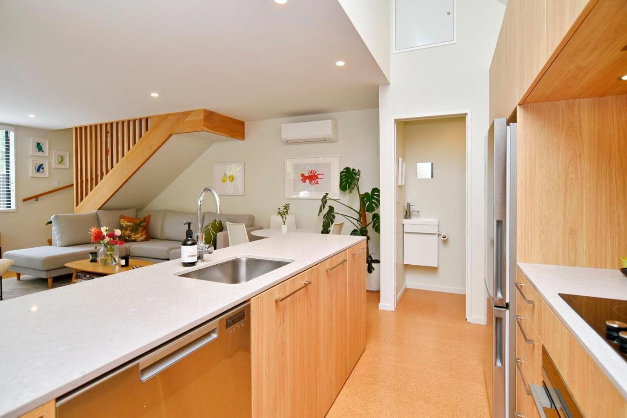 Dickens St - Christchurch Holiday Homes ภายนอก รูปภาพ